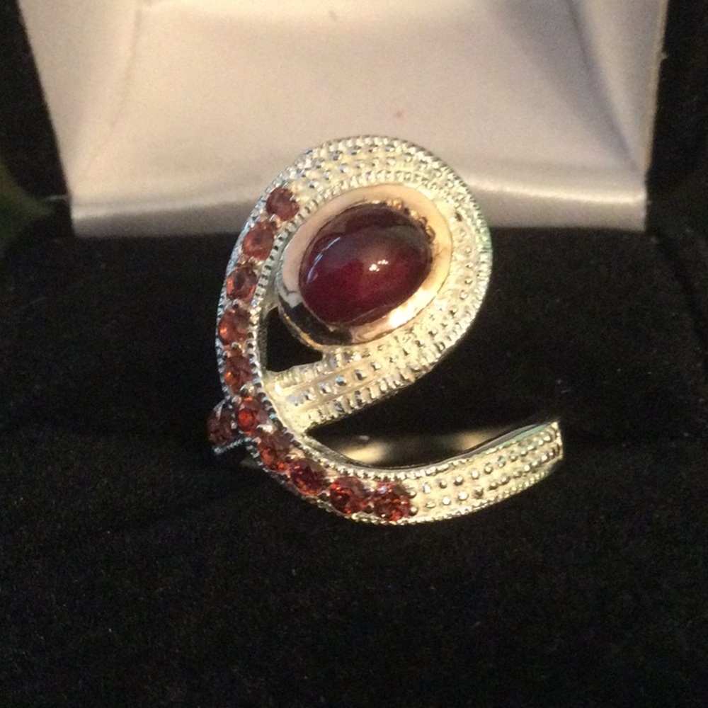 Genuine Aa Ruby & Garnet Ring - image 3